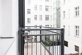 Bearlincity - Center West * Берлин