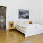 Bearlincity - Center West Apartamento