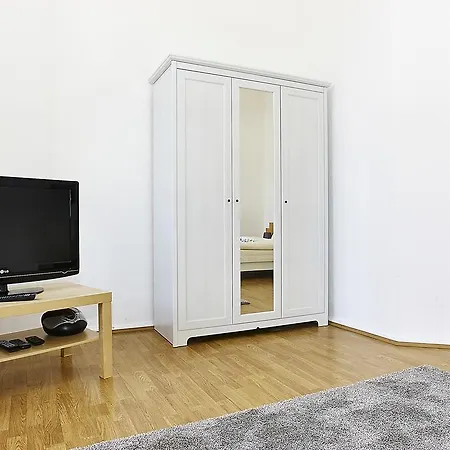 Bearlincity - Center West Apartmán *