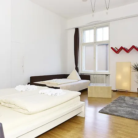 Bearlincity - Center West * Berlín