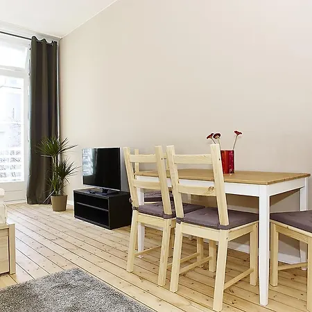 Bearlincity - Center West * Berlín