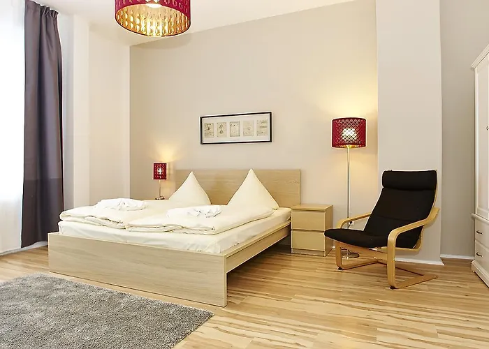 Bearlincity - Center West * Berlin